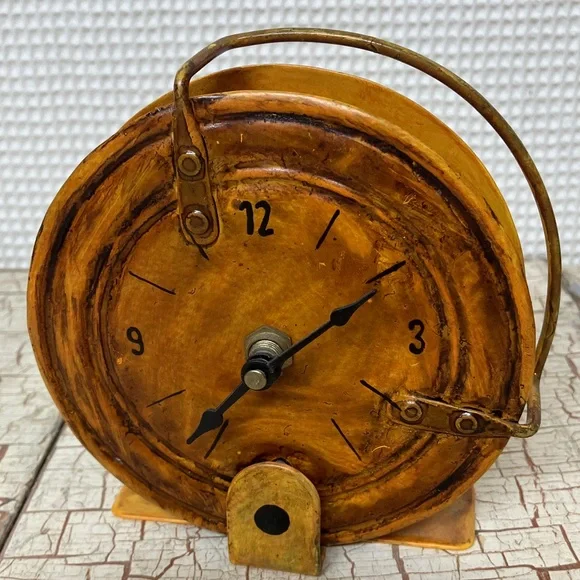 Clock - Picture 1 of 7